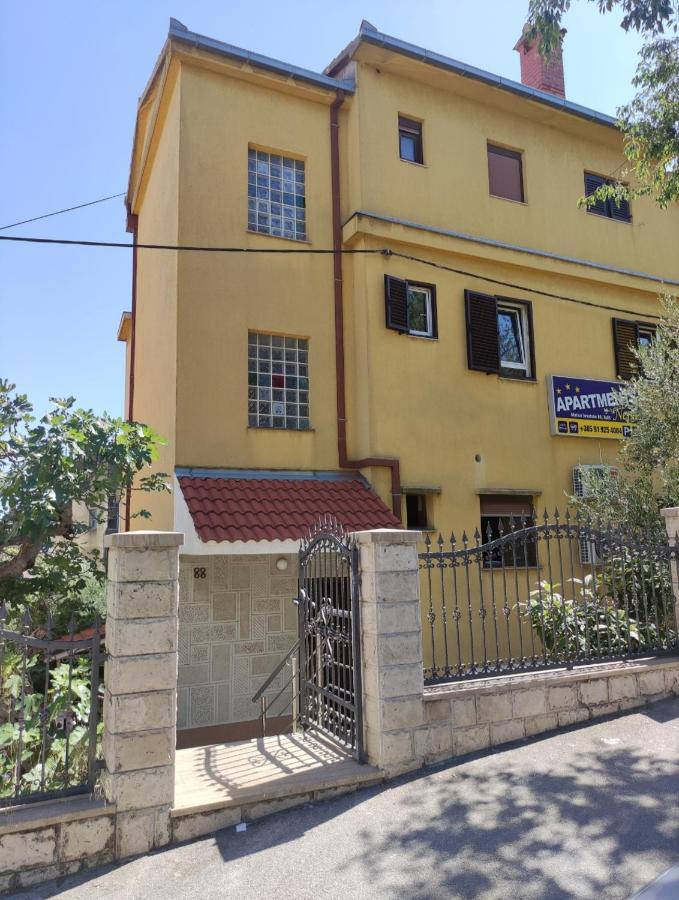 Eros Guesthouse Spalato Esterno foto