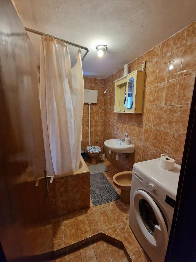 Eros Guesthouse Spalato Esterno foto