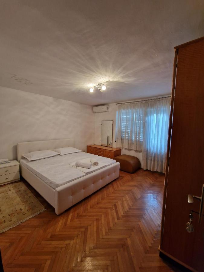 Eros Guesthouse Spalato Esterno foto